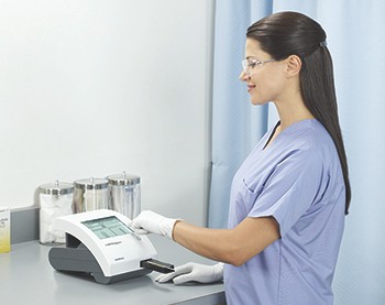 siemens-clinitek-statusplus-touchscreen-6