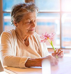 mystery-aging-woman mystery-aging-woman