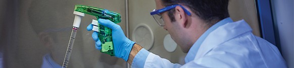 lab-reporter-feature-artice-solutions-cell-culture lab-reporter-feature-artice-solutions-cell-culture