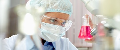 women-in-science-lab-0837